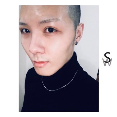 Qapi22uzghjeqsC's profile picture. Man can conquer nature.