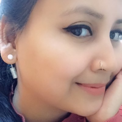 PoelyB's profile picture. Empath💫one with the loudest laugh 😆💪🏻here to gain/lose some 🧠