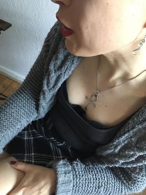 ishtar_embedded's profile picture. This is my way-too-personal extra account. You don't want to follow this: pretentious-yet-boring, privileged-yet-whiny, NSFW-yet-turnoff, maybe hurtful.