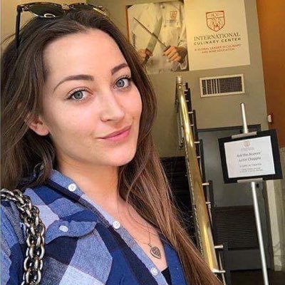 Susan42050991's profile picture. 