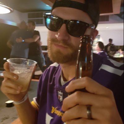 Ed73Co's profile picture. Rad