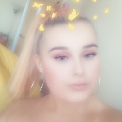 Chelsmxntle1's profile picture. don’t take life too serious kid