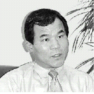 2005년부터 나홀로소송시민연대를 운영하고 있습니다.변호사법은 우리나라와 일본에 만 존재하는 법입니다. 어떻게 생각하십니까?