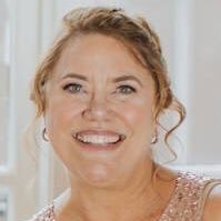 Long time lover of wines and travel and avid student of NW wine production Avid follower of #SafariLive Ped Nurse as well