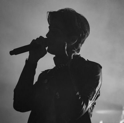 okayalrighttt's profile picture. A human who tryna to chill with the environment but need a time .