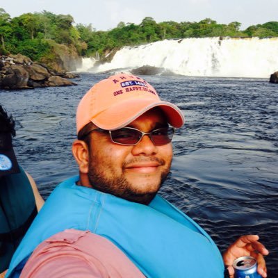 romanalexx's profile picture. Paz y tranquilida para mi pais y el mundo entero que jesus cristo este con nosotros por siempre