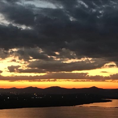 HuizemarkH's profile picture. #Huizemark Hartbespoort ( agent’s account🧘🏽‍♂️) #homedecor ideas