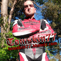 Tomskin77 - Thx for 4K!!! (@tomskin77) 's Twitter Profile