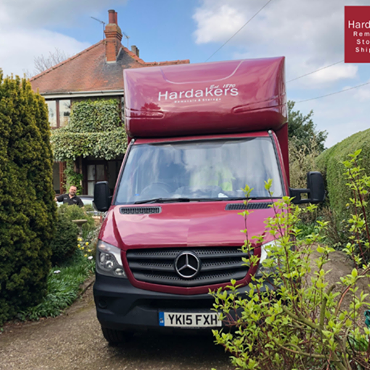 If you are looking for a superior standard removals company, look no further than the professionals at Hardakers.