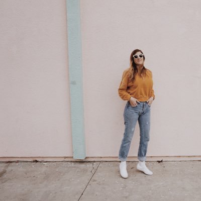 songbirdjules's profile picture. be cool, man. ✌🏼 @seaestasurf