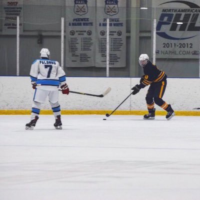 jack_jones38's profile picture. Carrick varsity hockey