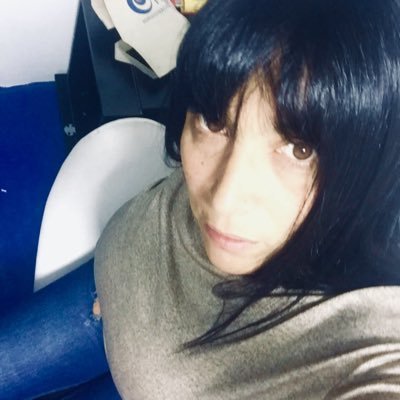 llaperichona's profile picture. 