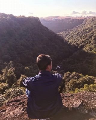 longkiri_bey's profile picture. I am just me