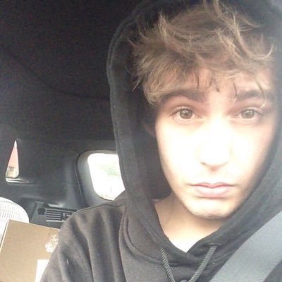 LastkingzB's profile picture. Brandonlastkingz50@gmail.com