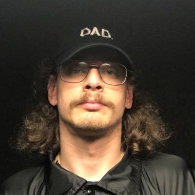 roosucks's profile picture. Bass- @sessionscult                         https://t.co/iiOlvAXw37