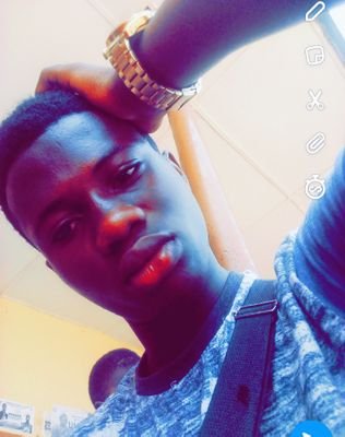 Abdulqu32513961's profile picture. 