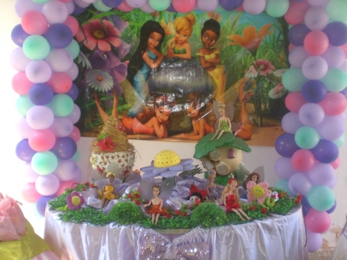 carllawest's profile picture. 