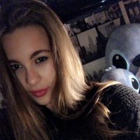 Clémence🤙🏼 (@clem170100) 's Twitter Profile