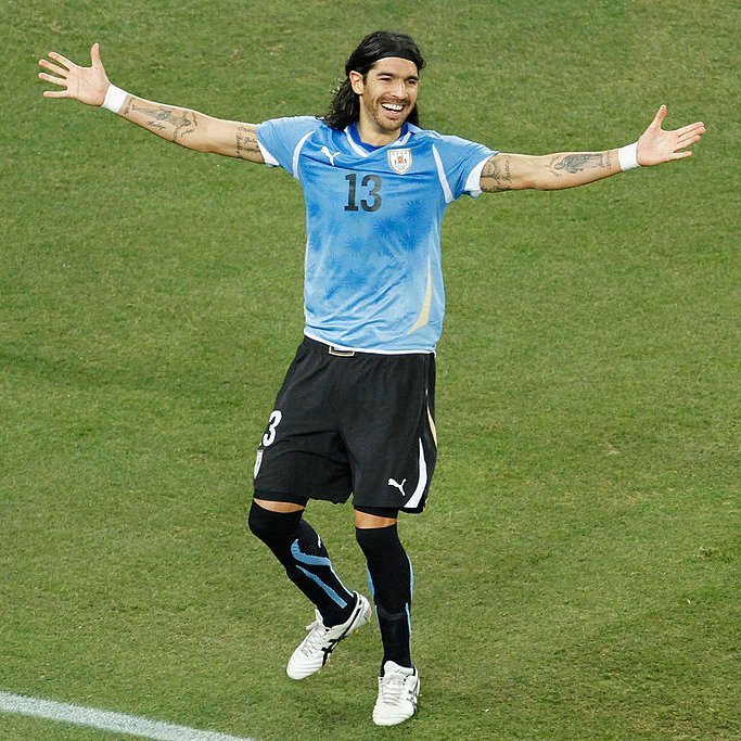 Só eliminacao pra time fraco, briga, soco no saco, entrevista e isso