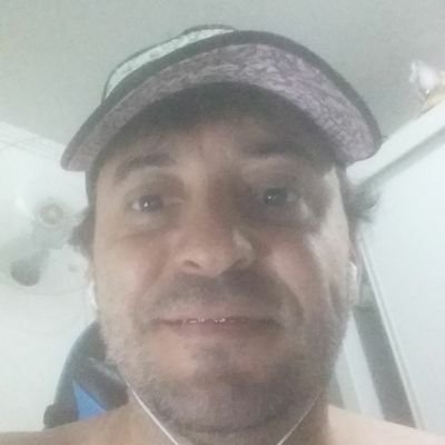 Amo minha família e torcendo por um Brasil melhor. Deus abençoe nosso Presidente @Bolsonaro.