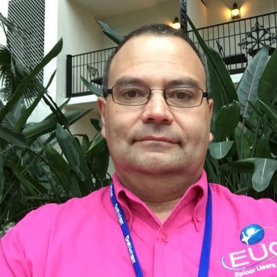 SimonTSevens's profile picture. 