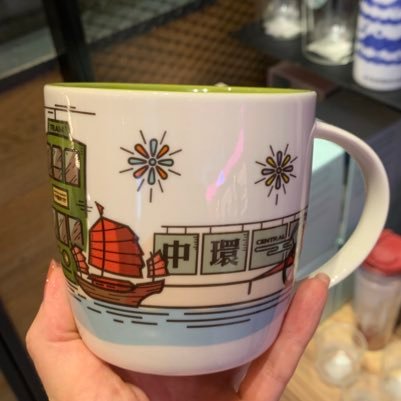 XiaolaohuJianai's profile picture. コロナ禍帰国組。老舗インターx2+保育園x1のワーママ