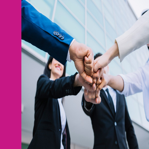 We are a modern printing press with years of experience in delivering integrated digital printing, offset printing and large format printing services.