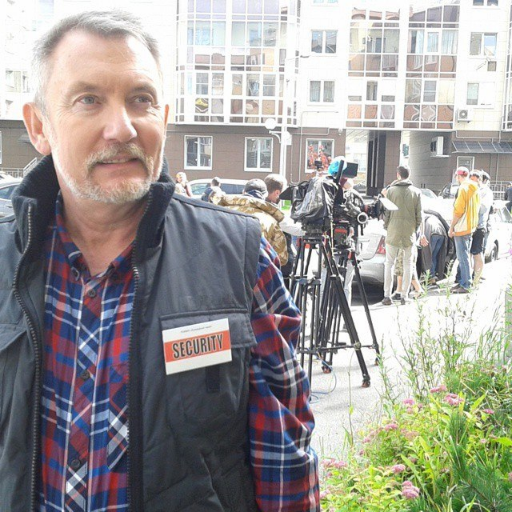 CollinsMcGreen1's profile picture. Self-knowledge is the beginning of wisdom, which is the ending of fear.God first. Father of One lovely Daughter