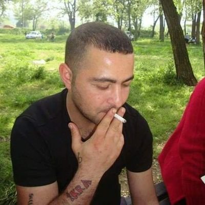 Ask bir muz kabuguna benzer ustune basinca ayagin deyil hayatin kayar