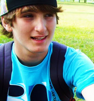 alle.ziin@hotmail.com && allekrob_@hotmail.com meeu msn *----*
foloow-me?