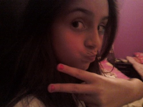 Uma menina mto simpatica e que ama restart!!!♥