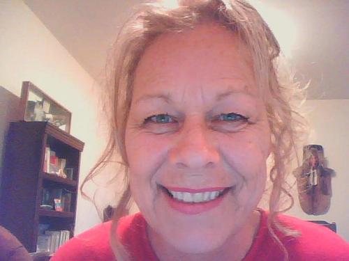 13yellowrose's profile picture. Eating for Health in simple form, of snacks and herbal teas,All Whole RawFood products. I am excited to offer foods for our health.