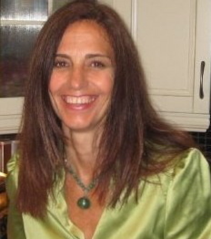 Mother, Wife, Grandmother, Floral Designer, Real Estate Investor, Nutrition Expert & Coach, Inspiring others to Live a healthy Wealthy Epic Life!