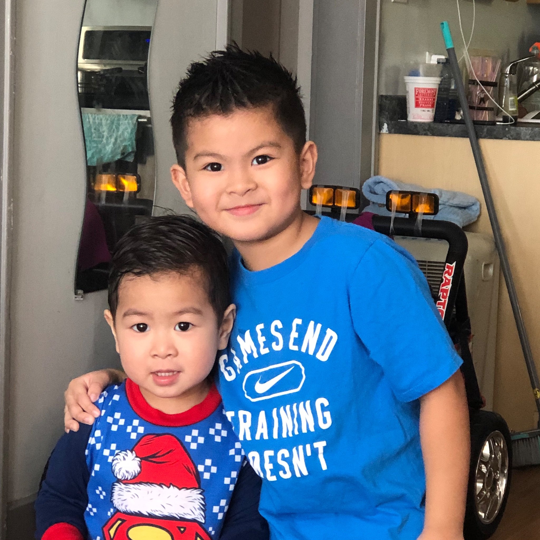 petersison72's profile picture. 