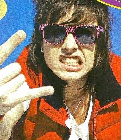 FC destinado ao @pelanzarestart da banda #restart. eu te amo e pra sempre com voce eu quero estar (8) . Since: O4/O9/2O1O DONAS: @leehrawn e @mareerawn !