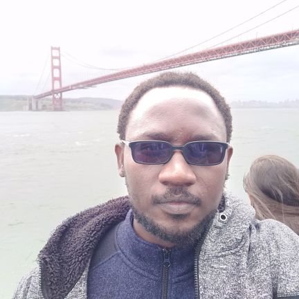 I solve problems with code. Dev @Microsoft.
Curator @News_Kenya & @Blogs_Kenya
Ex @Andela @OpenInvestCo @CBKKenya.
Fan of @golang, @reactjs, @kotlin, docker
