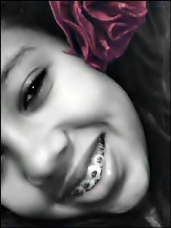 Barbara 12 aninhos :)Sou legal apenas c voce kiser ke eu seja , porém tbm sou chata ;s Bjs ;*