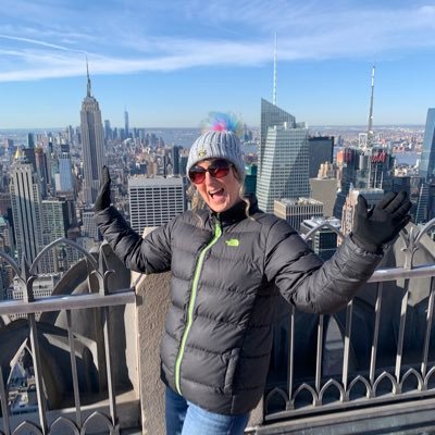 andihowells's profile picture. 