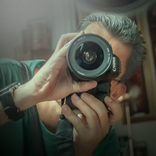 KenvinPinardy's profile picture. Photographer