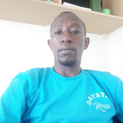 born again Christian at Dayster Mbarara
, Kiswahili Teacher, 23, from Engari, Kazo Kiruhura, Uganda, Afrika.
