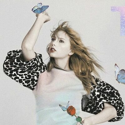 Nicole133333's profile picture. A Chinese student.....
and
A Swifties！