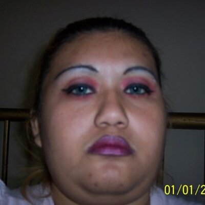 Profile Picture of Alexandra Deleon (@roxanne806) on Twitter