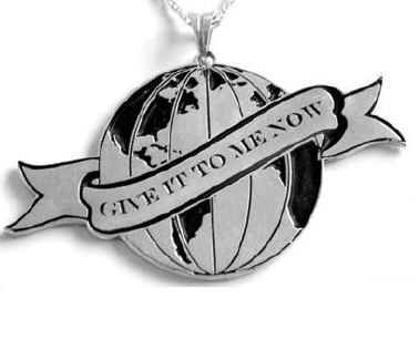 Lust_List's profile picture. All the things we're crushing on, from shoes to dresses to handbags - oh my!