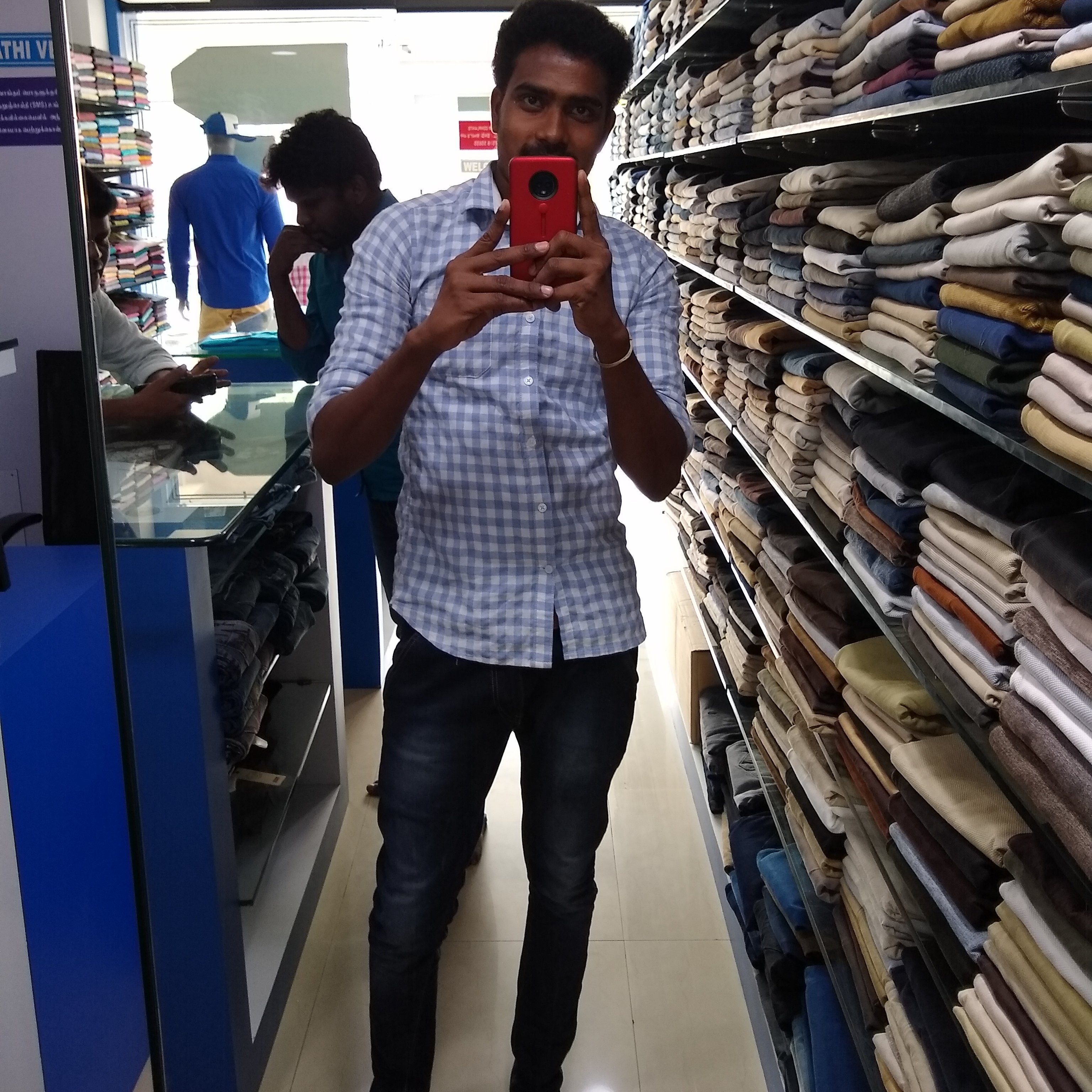 MADASAMYM19's profile picture. 😉😉😋