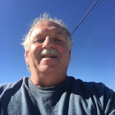 dustmat7's profile picture. The breeze