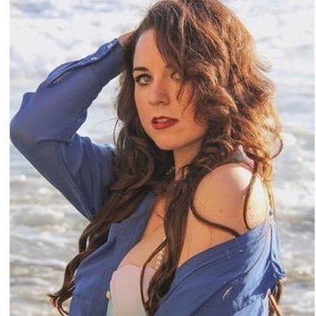 Actress | Model | Dancer | CEO of MOE Entertainment | Rose Parker in It Only Happens with Rose | Instagram: @rosekemanuel