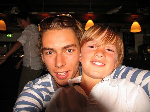 groovyfunky1's profile picture. Hockey, gab-year to South-Africa and Australia, snowboarding, surfing, looking for a job