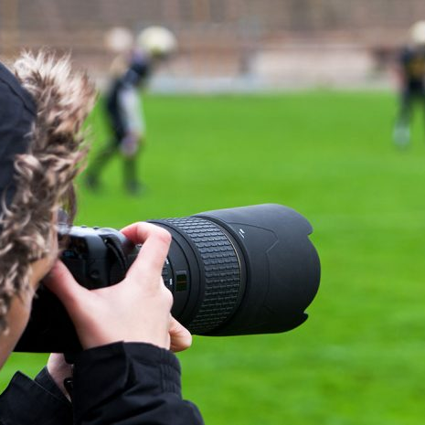 I am a professional⚽️sports📷photographer. I love make something new everyday with my♻️passion...
Favorite Hobbies: Photography📷Travel✈and ⛹️♀️Games...