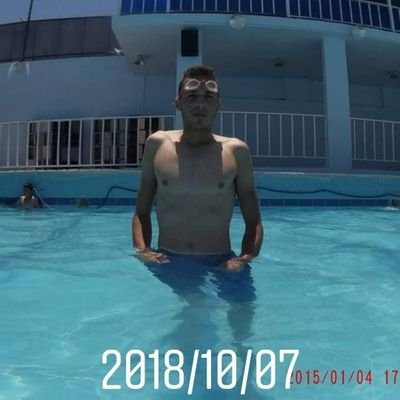 تاجر سيارات