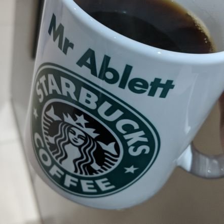 aeqlseverything's profile picture. Im an engineer, I fight, and play guitar... But never at the same time 😳